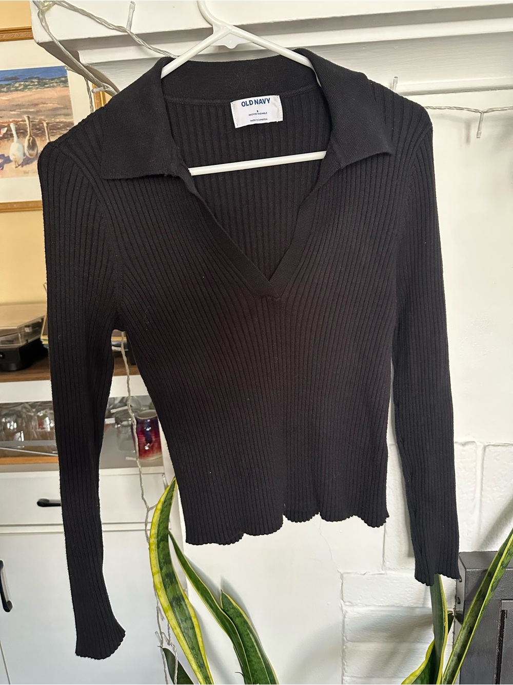 Old Navy Black Ribbed V-Neck Polo Long-Sleeve Top